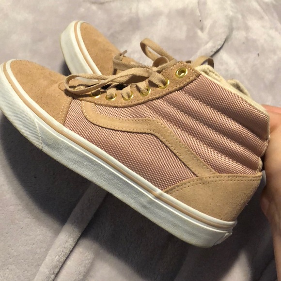 Vans Shoes - Women’s size 7 pink vans!!!!